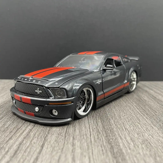 Ford Mustang Shelby GT500KR Die Cast 1:24