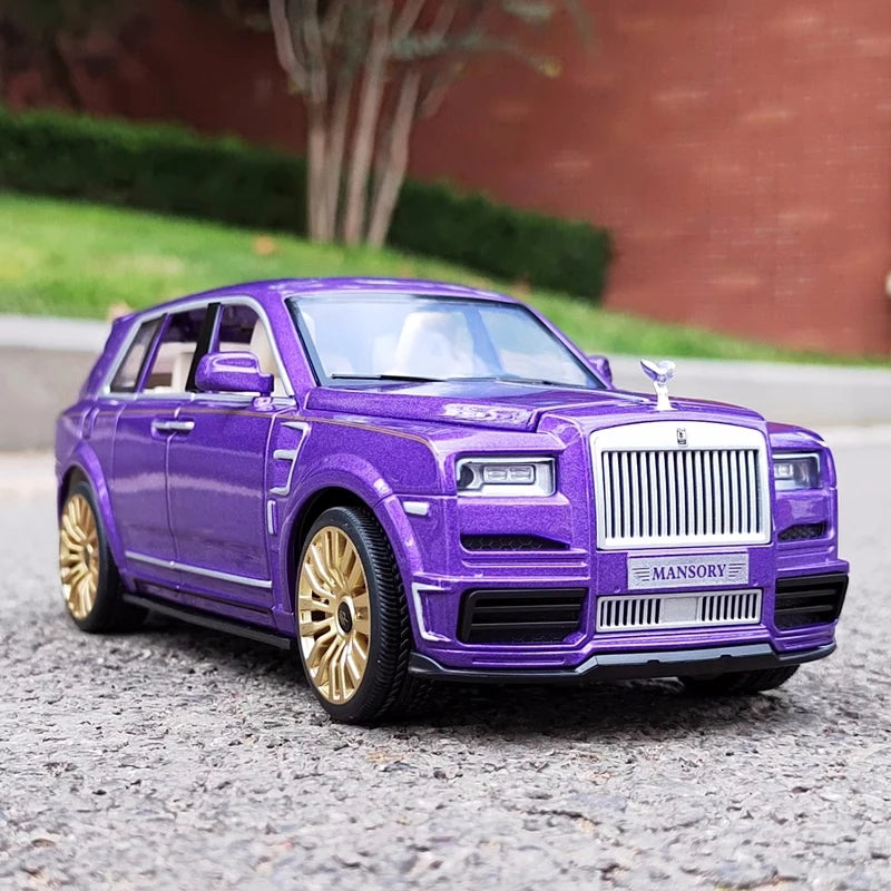 Rolls Royce Cullinan Die Cast 1:24