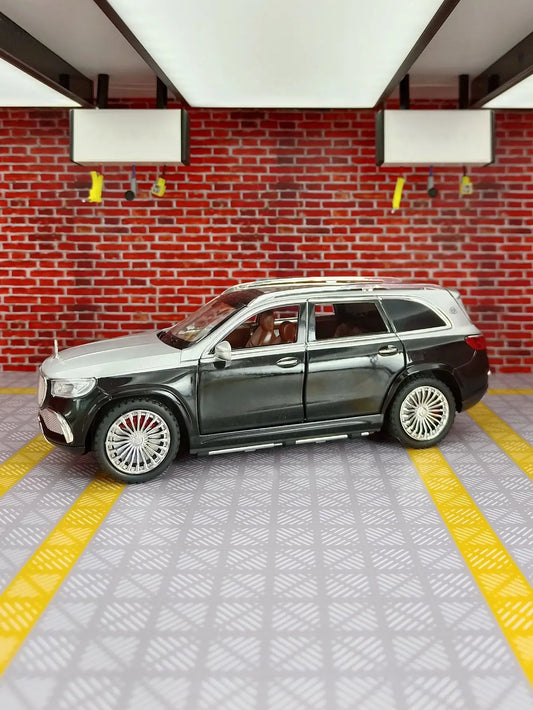 Mercedes Maybach GLS600 Die Cast 1:24